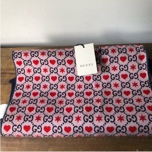 Gucci Scarf Heart and Stars